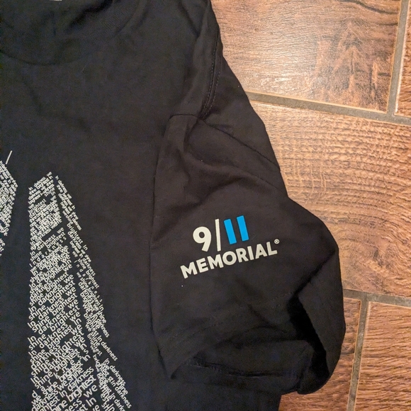 9/11 Memorial Twin Towers T Shirt - Picture 3 of 5